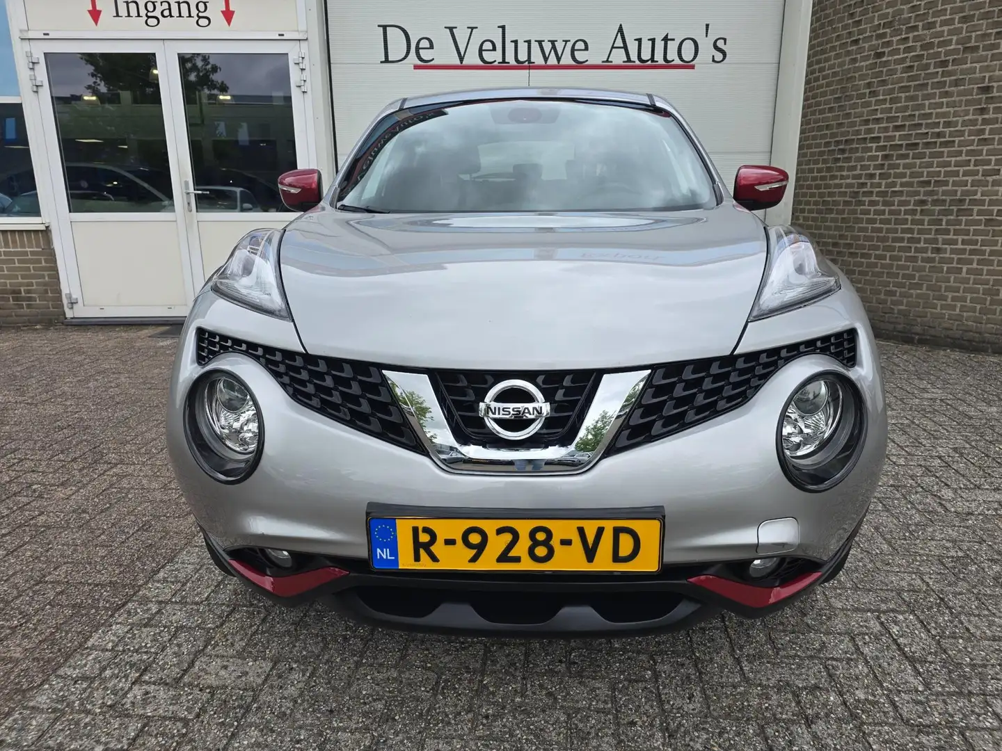 Nissan Juke 1.2 DIG-T S/S N-Line Alcantara Navi 6 bak Grijs - 2