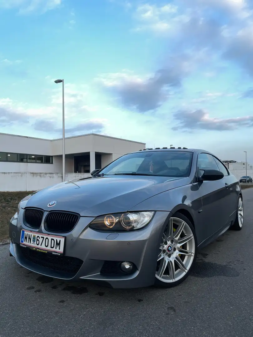 BMW 335 335i N54 - 1