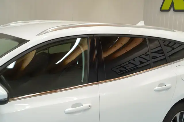 Ford Focus view 12