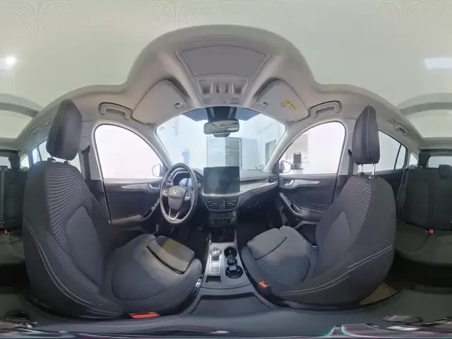 Ford Focus view 7
