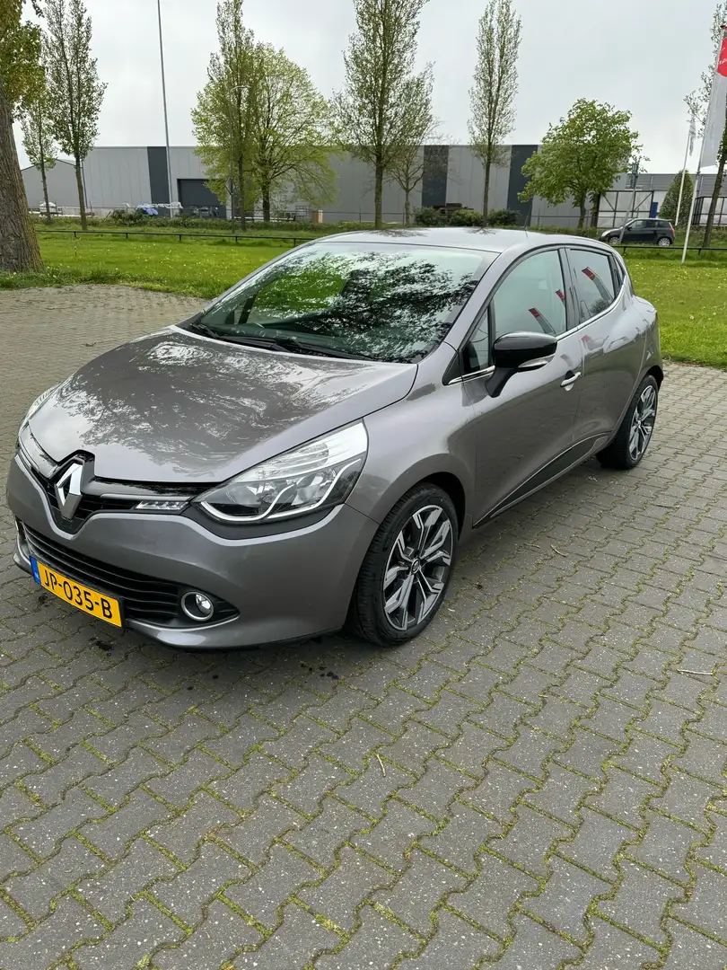 Renault Clio 0.9 TCe Night&Day Grijs - 1