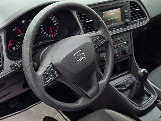Seat Leon view 11