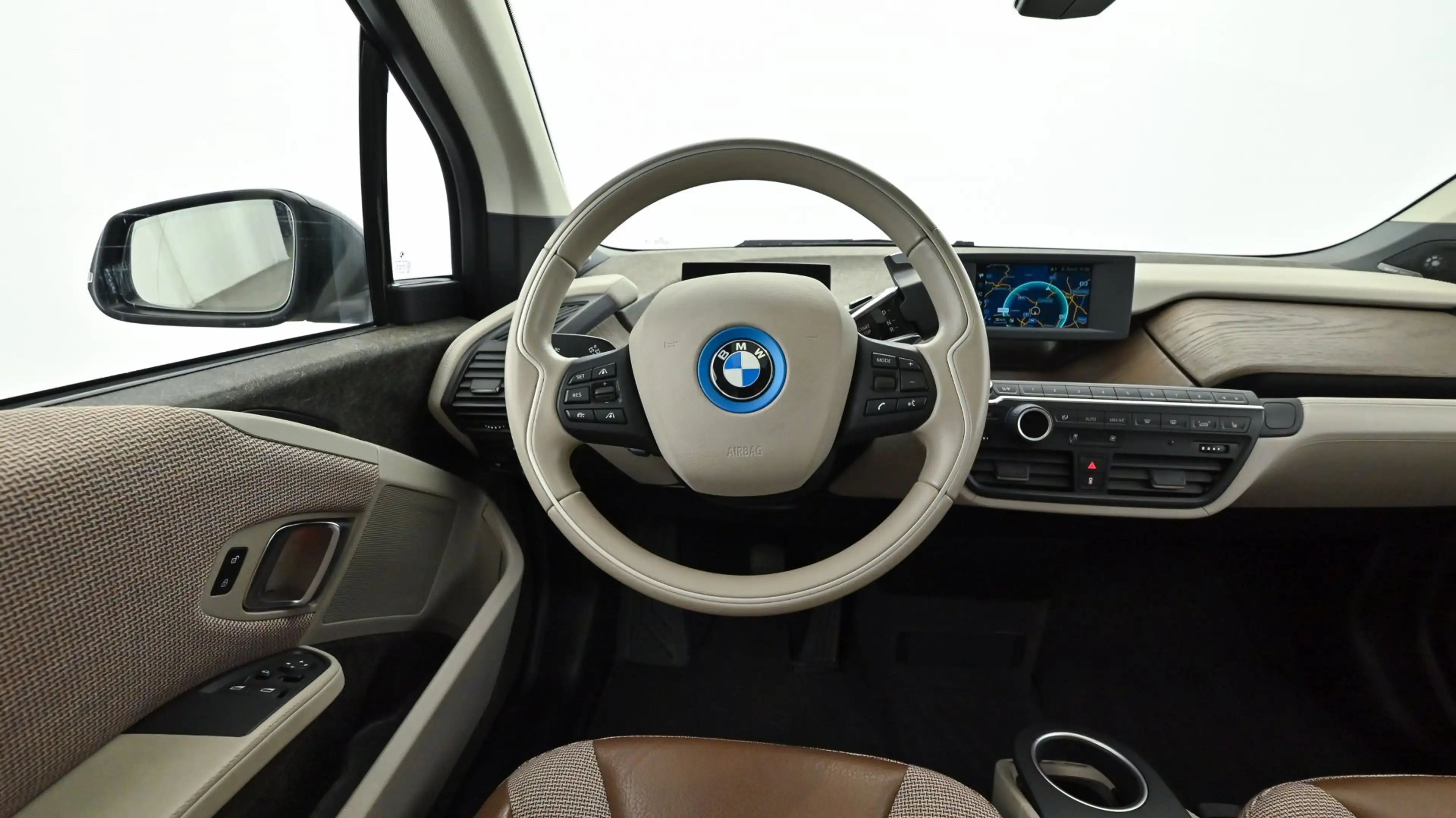 BMW i3 i01 — photo 12