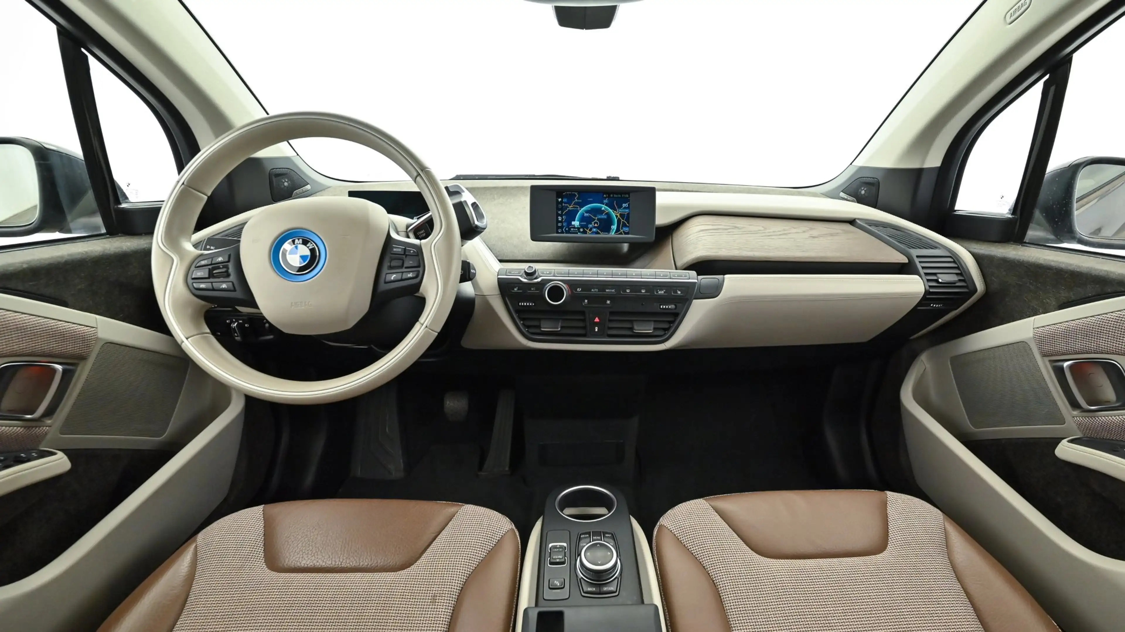 BMW i3 i01 — photo 11