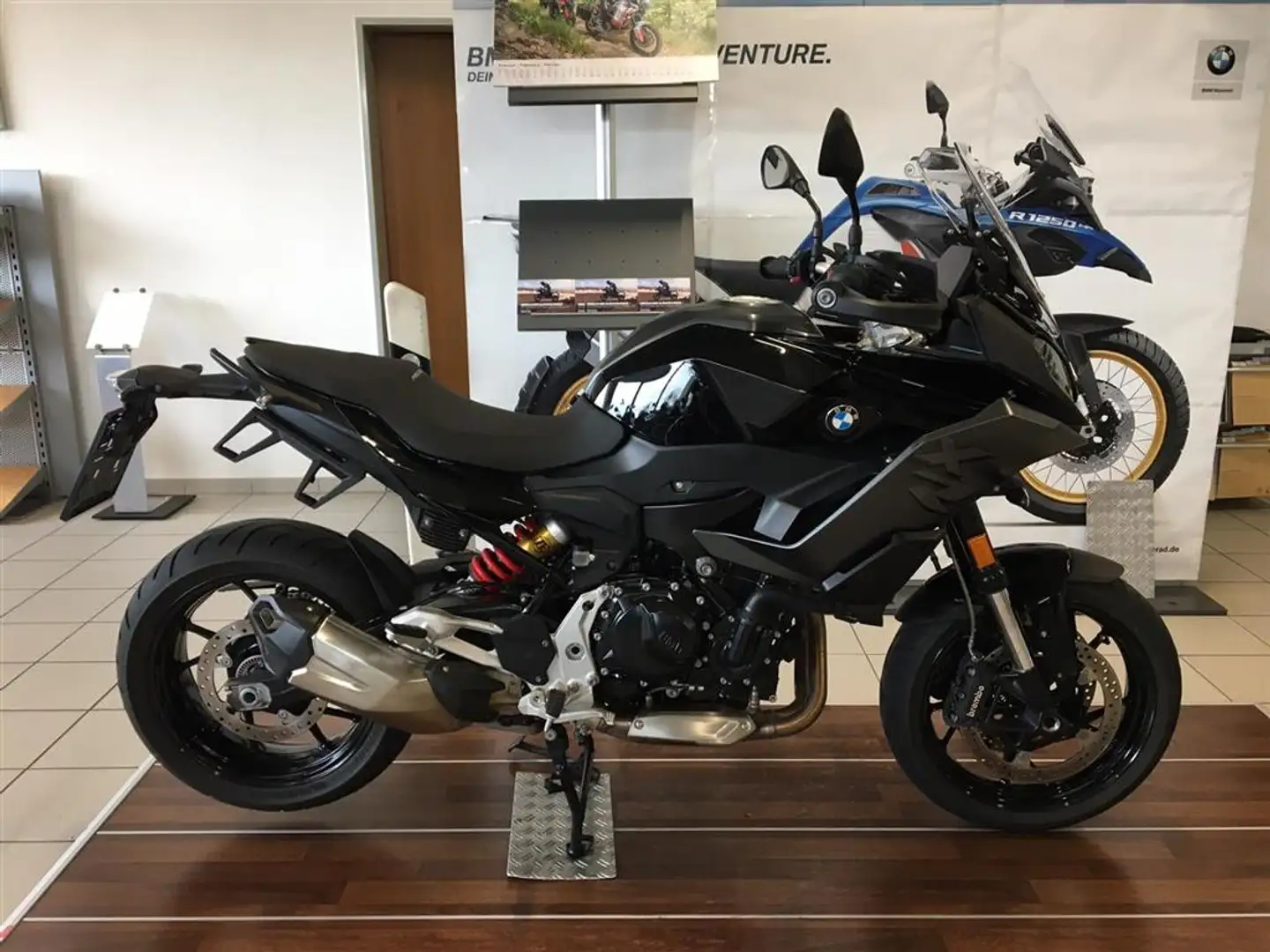 BMW F 900 XR Alle Pakete / Triple Black Negru - 1