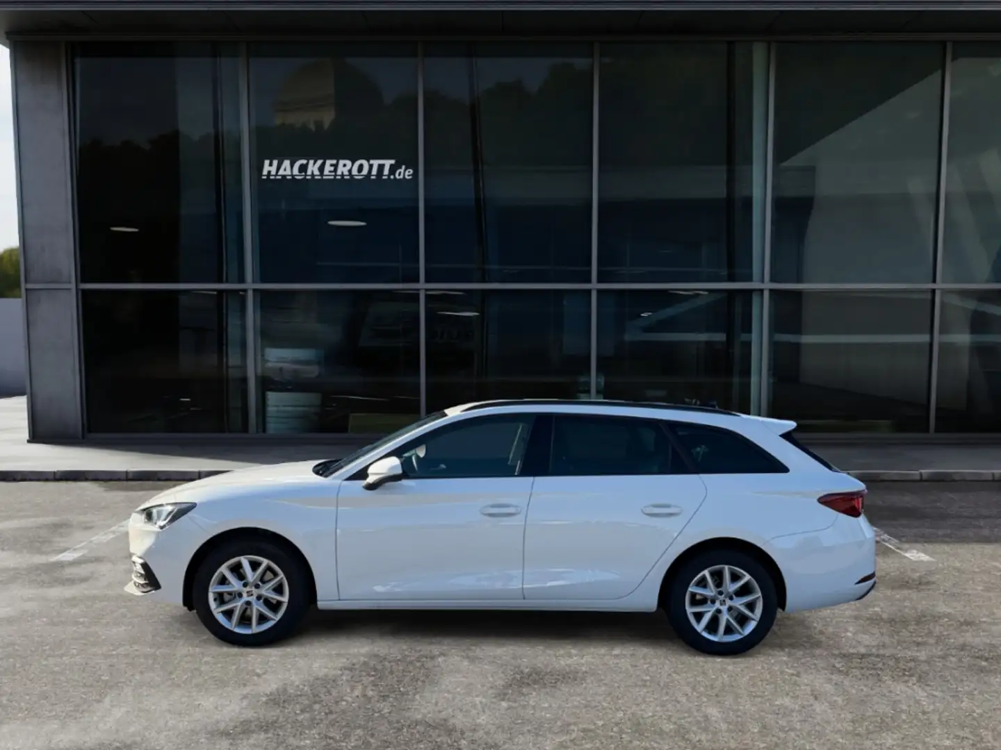 SEAT Leon ST Style Edition 1.5 TSI PDC Klimaa. Full Link Weiß - 2