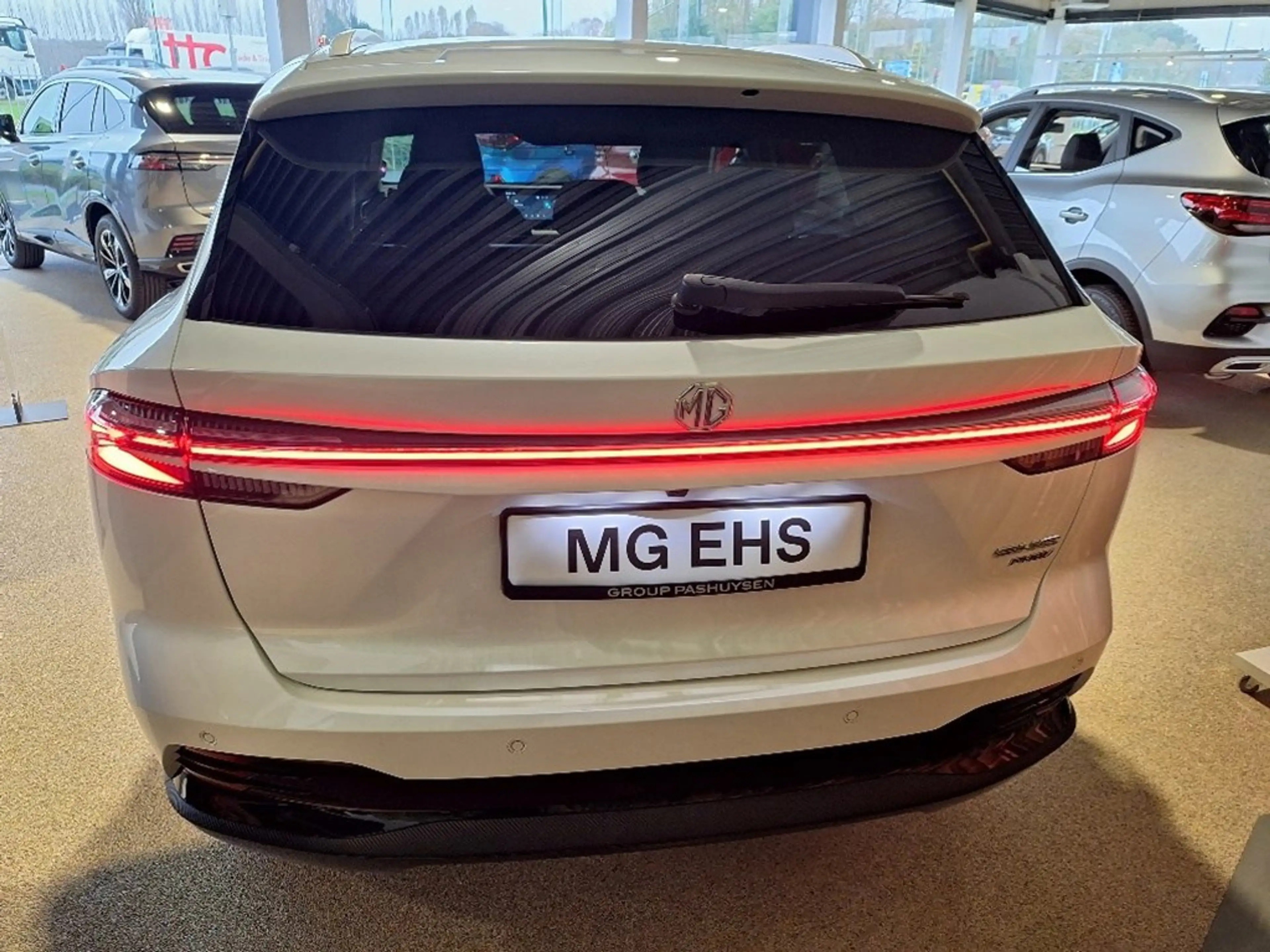MG EHS 1.5 luxury My25 — photo 5
