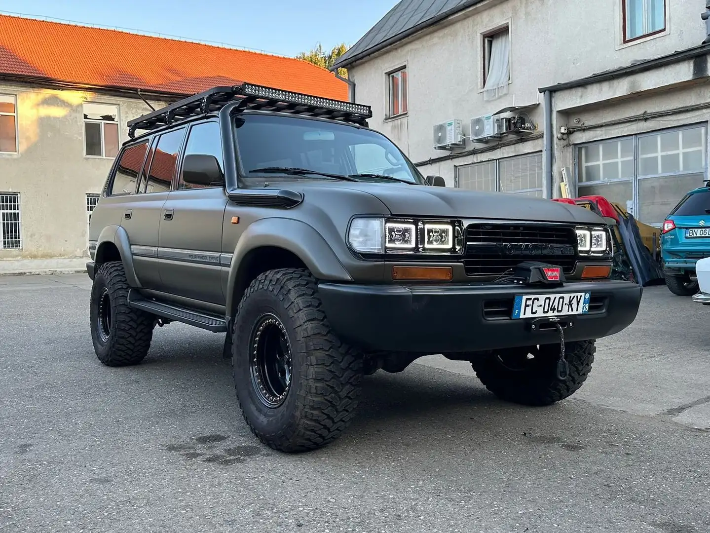 Toyota Land Cruiser HDJ 80 - 2