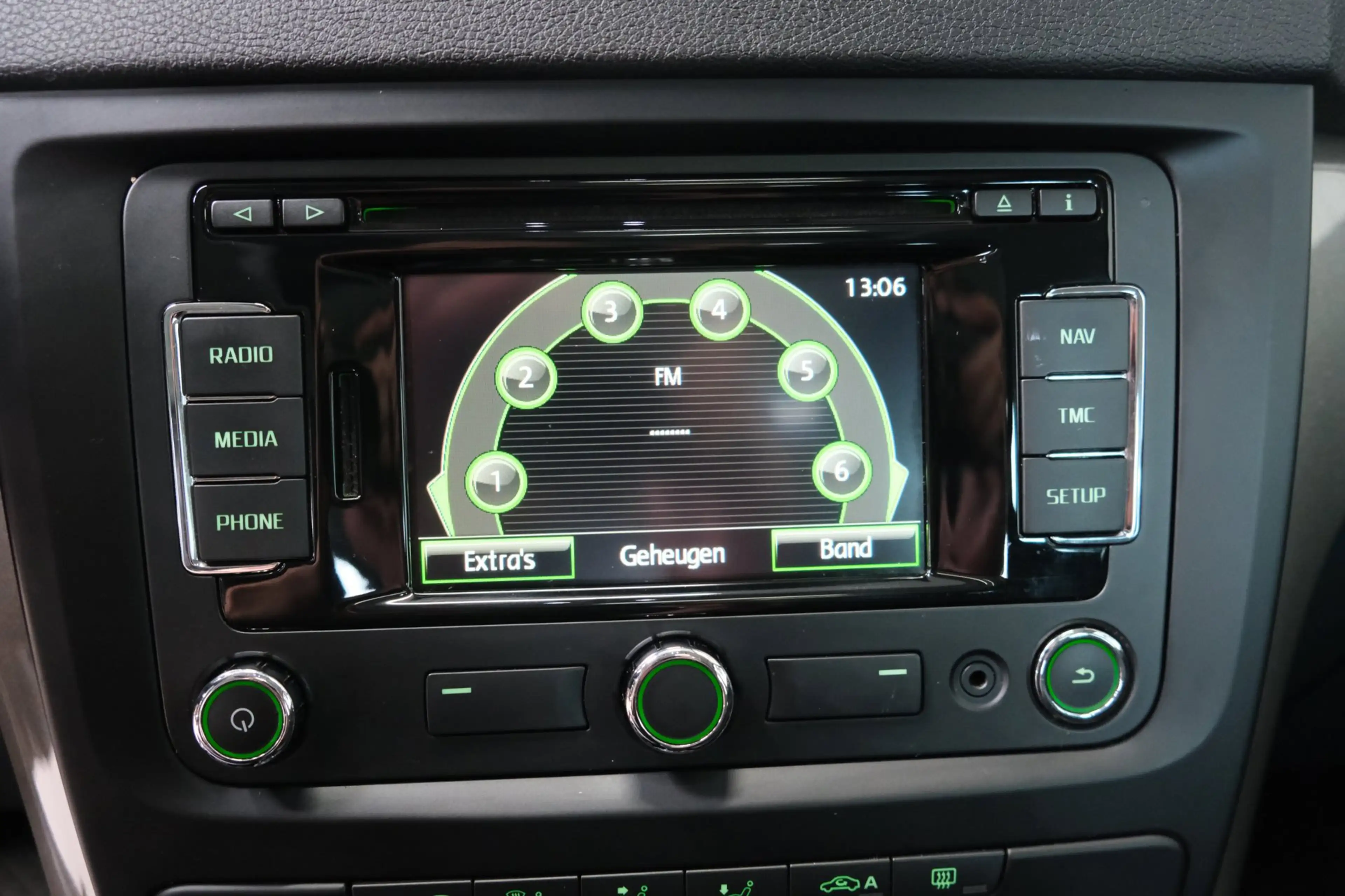 Skoda Yeti Outdoor 1.4 TSI Elegance Automaat — photo 19