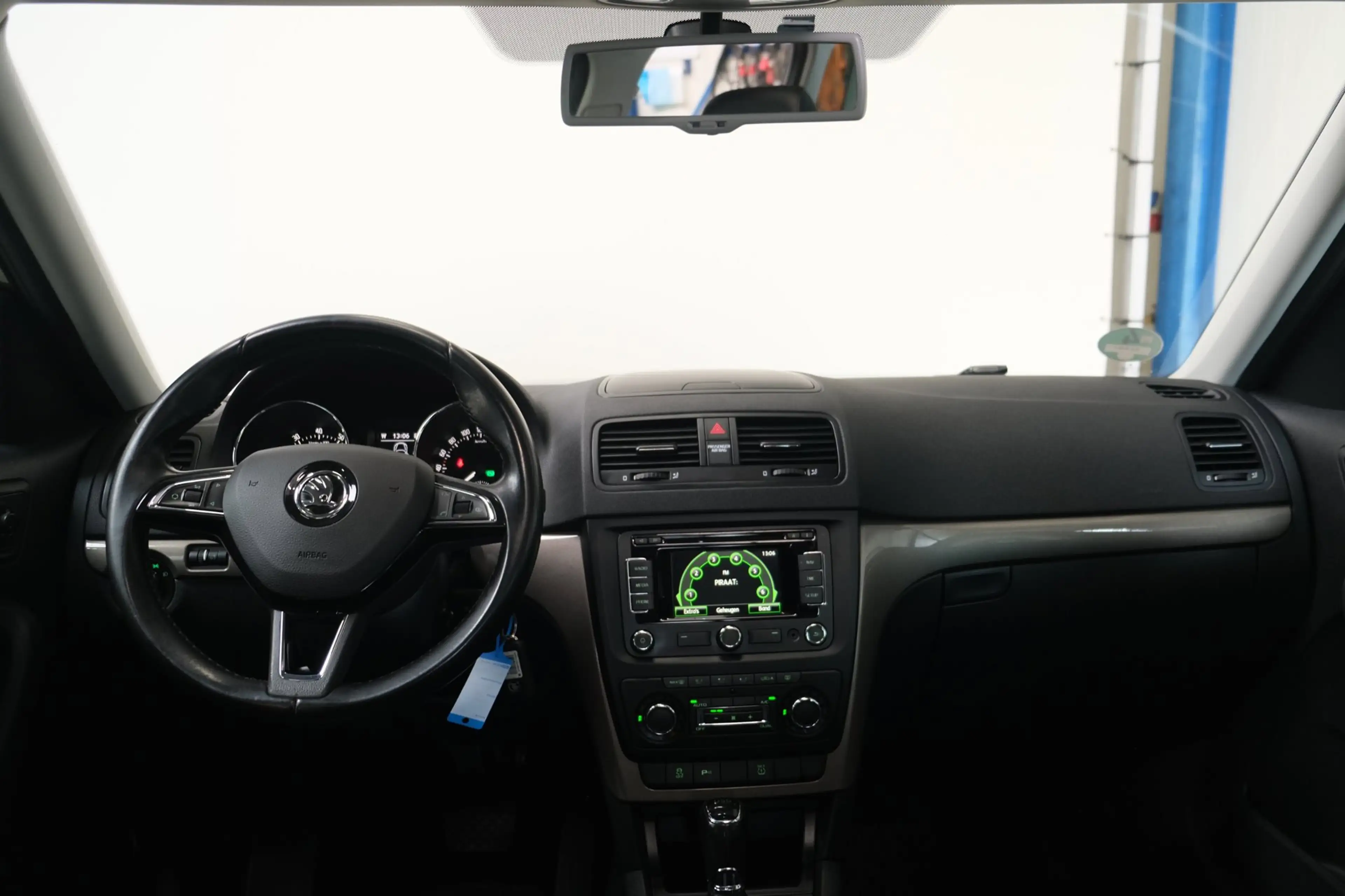 Skoda Yeti Outdoor 1.4 TSI Elegance Automaat — photo 17