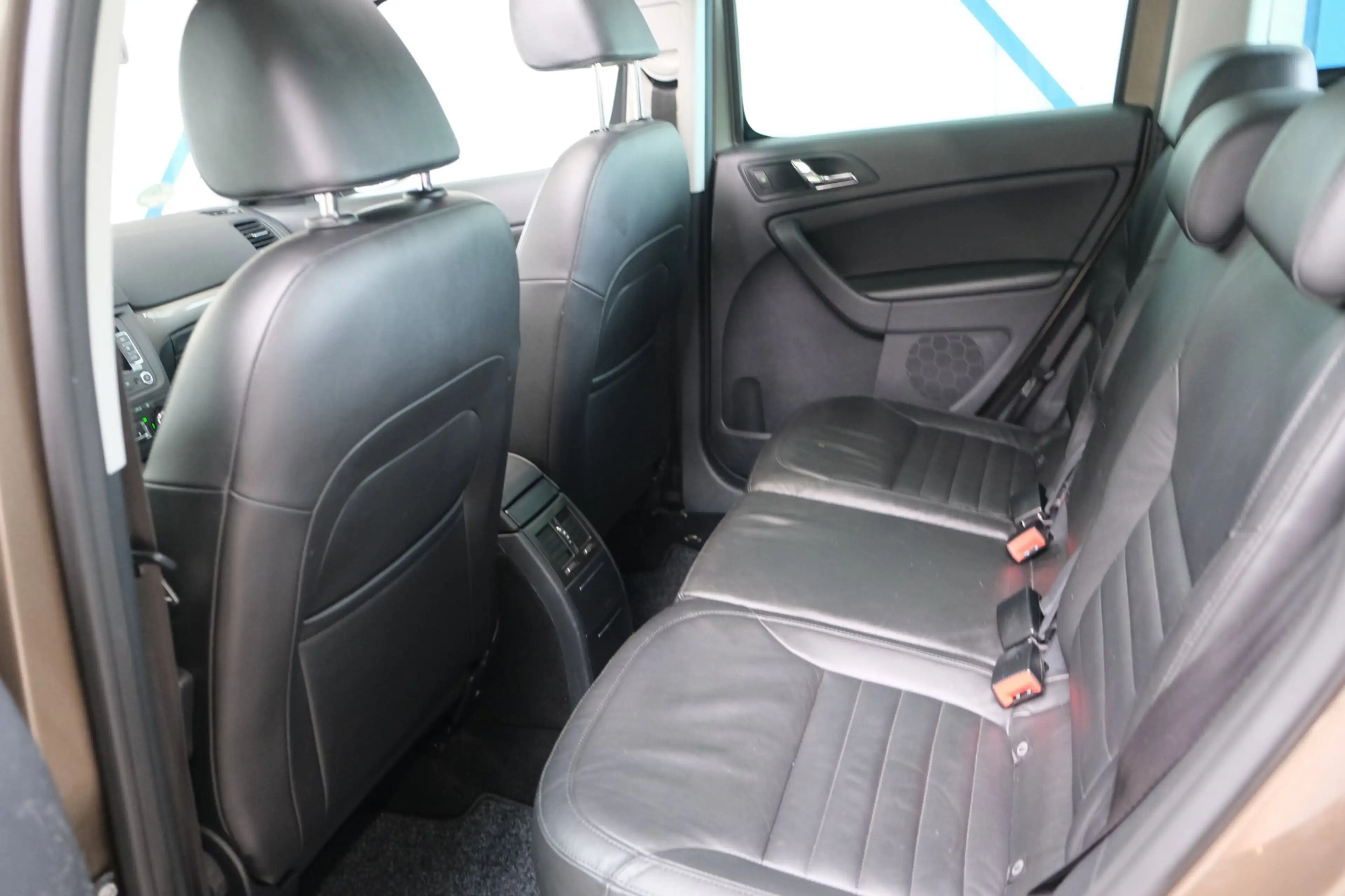 Skoda Yeti Outdoor 1.4 TSI Elegance Automaat — photo 11