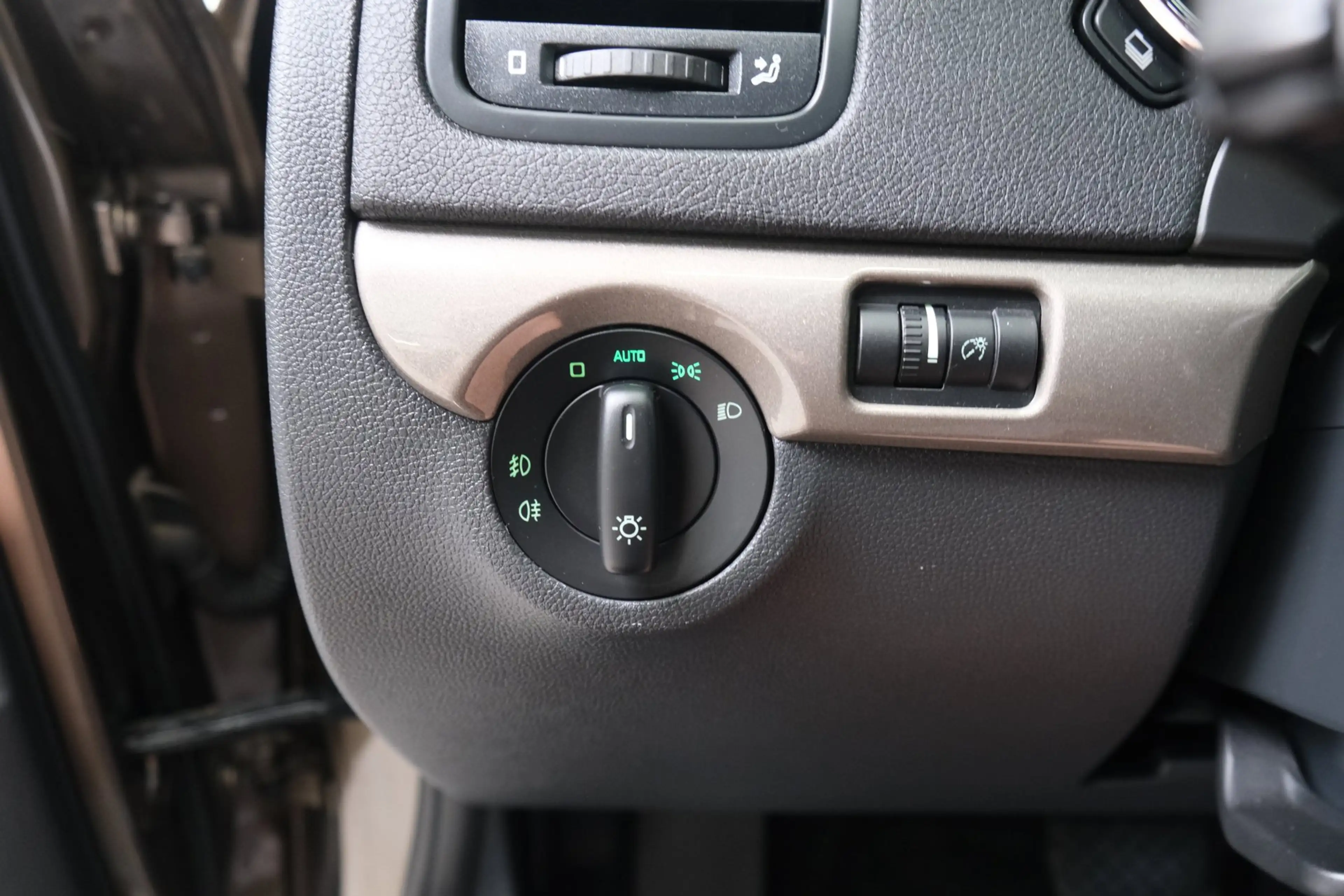 Skoda Yeti Outdoor 1.4 TSI Elegance Automaat — photo 28