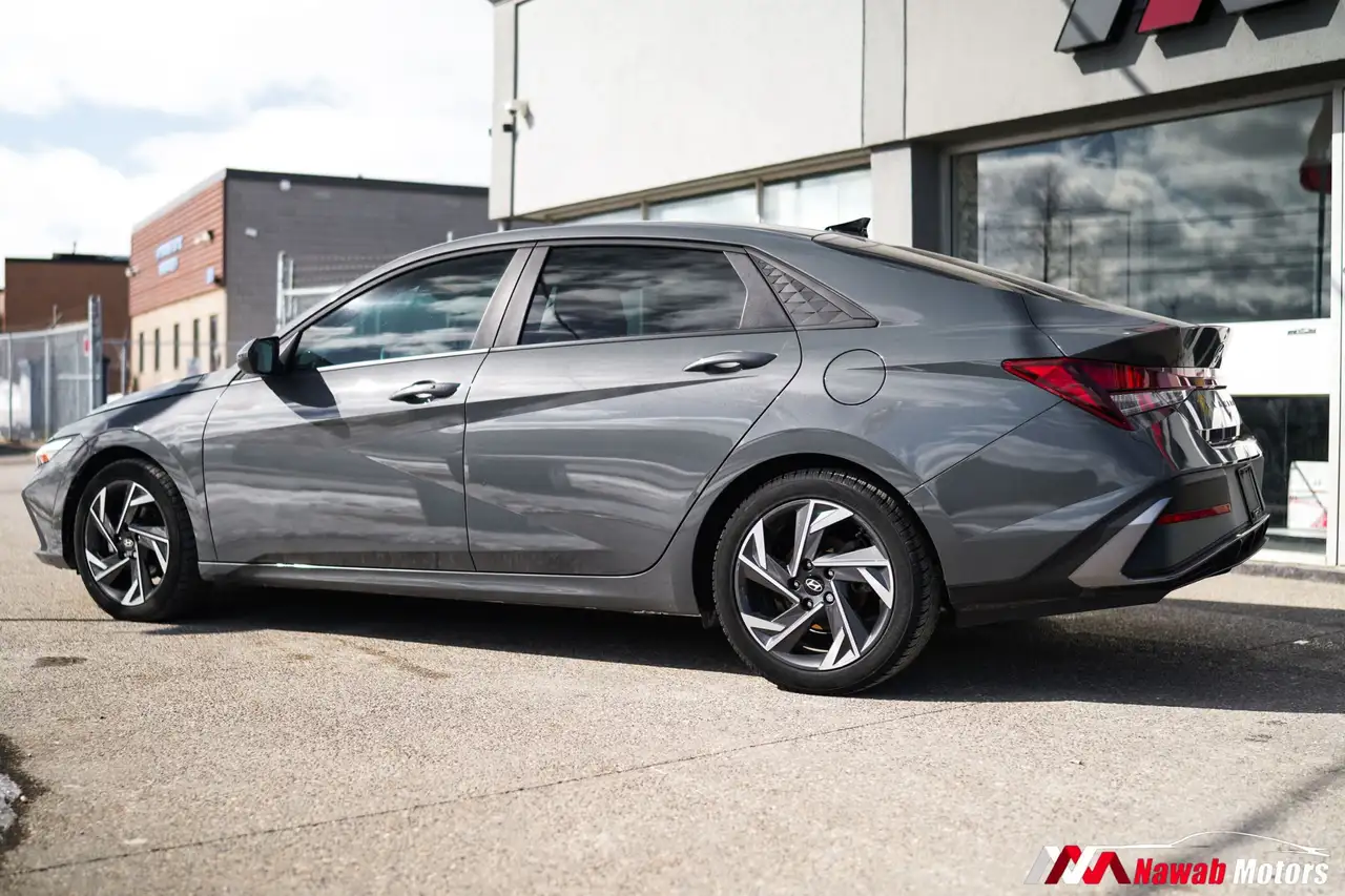 Hyundai ELANTRA снимка Hyundai ELANTRA