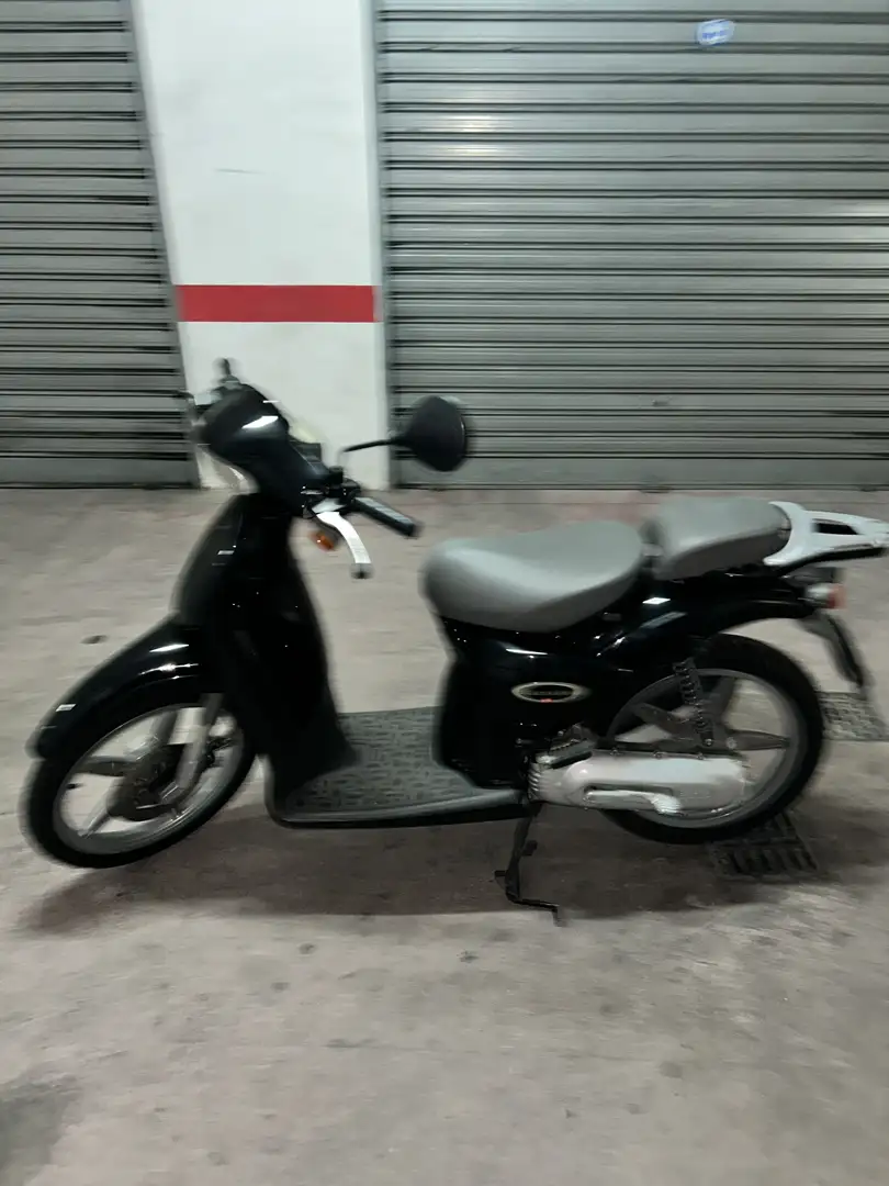 Aprilia Scarabeo - 2