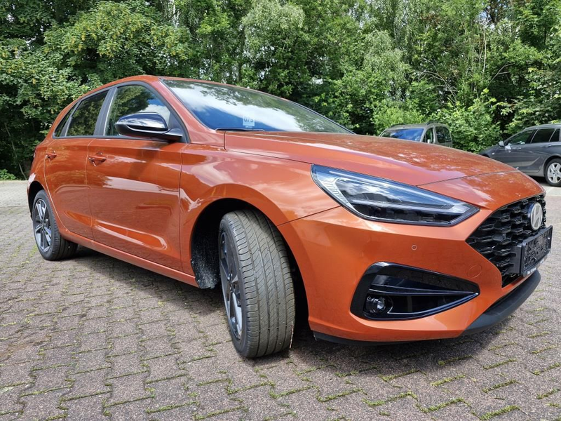 Hyundai i30 Advantage 1.0 T-GDI Navi+Kamera+SHZ+LED — photo 2