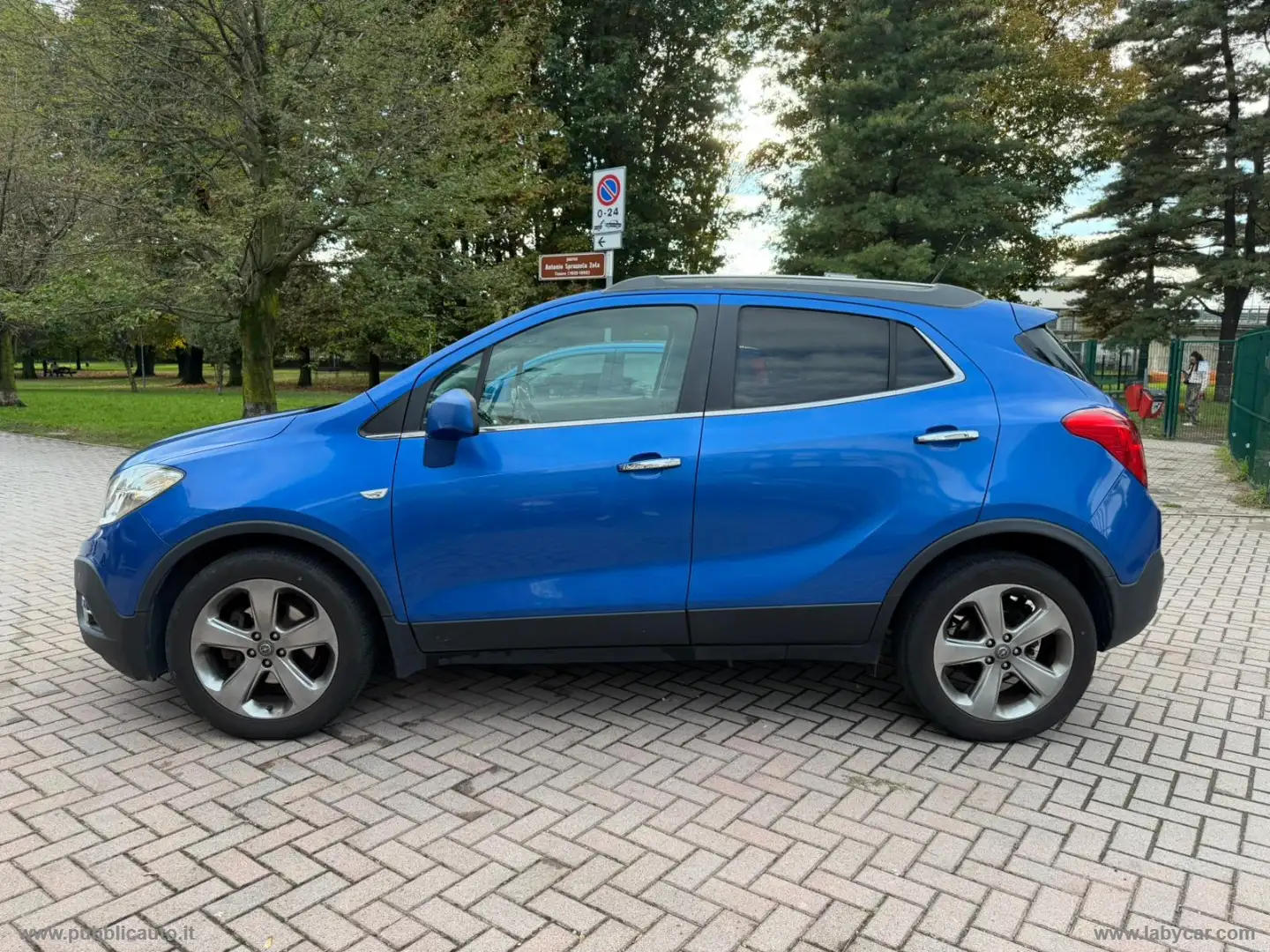 Opel Mokka X 1.4 T Ecotec 140 CV 4x4 S&S Cosmo Blau - 2