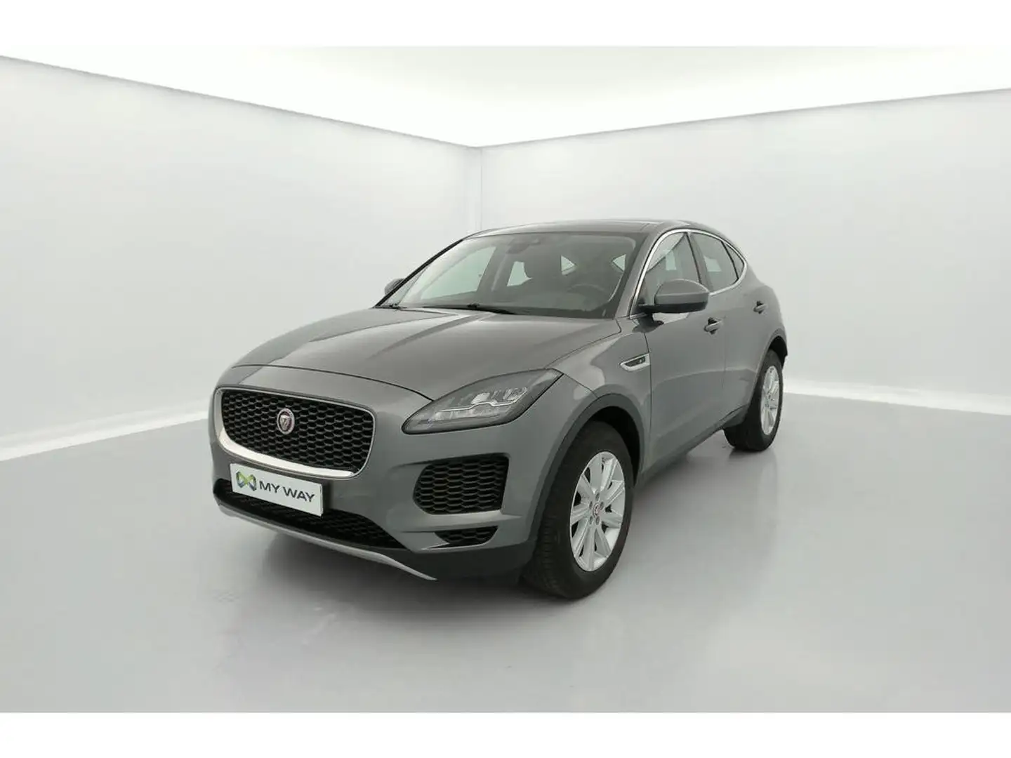Jaguar E-Pace 2.0 D AWD 150cv *BOITE AUTO* ATTACHE REMORQUE* Gris - 1
