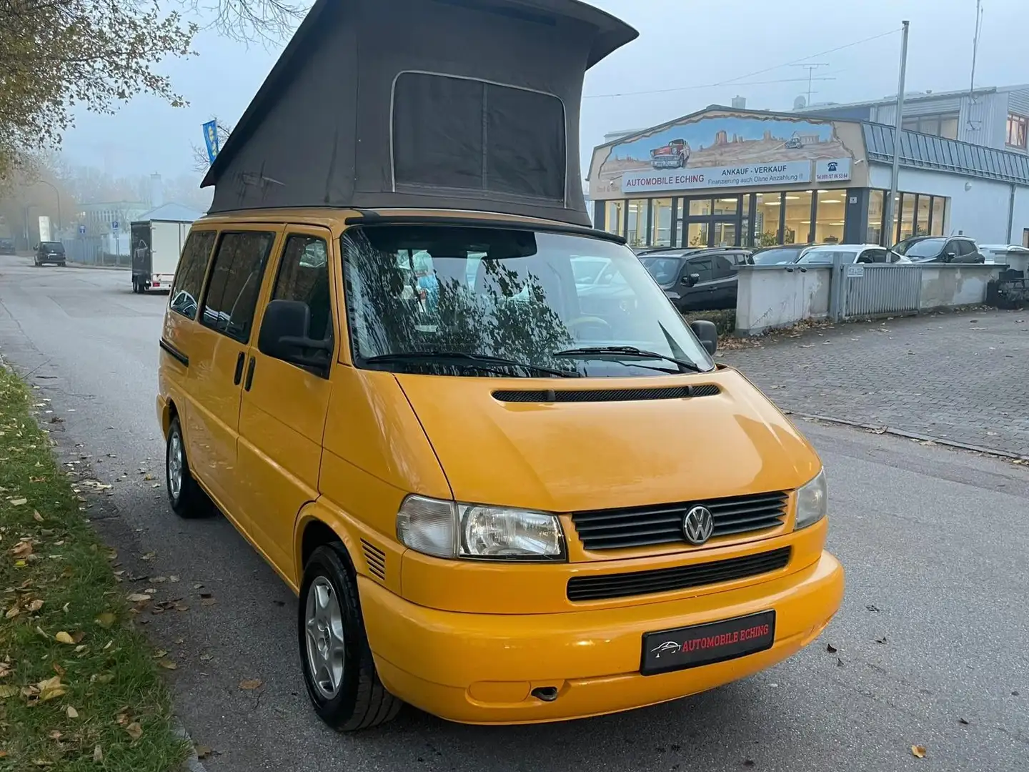 Volkswagen T4 Multivan 1.9 TD Aufstelldach Standheizung Jaune - 2