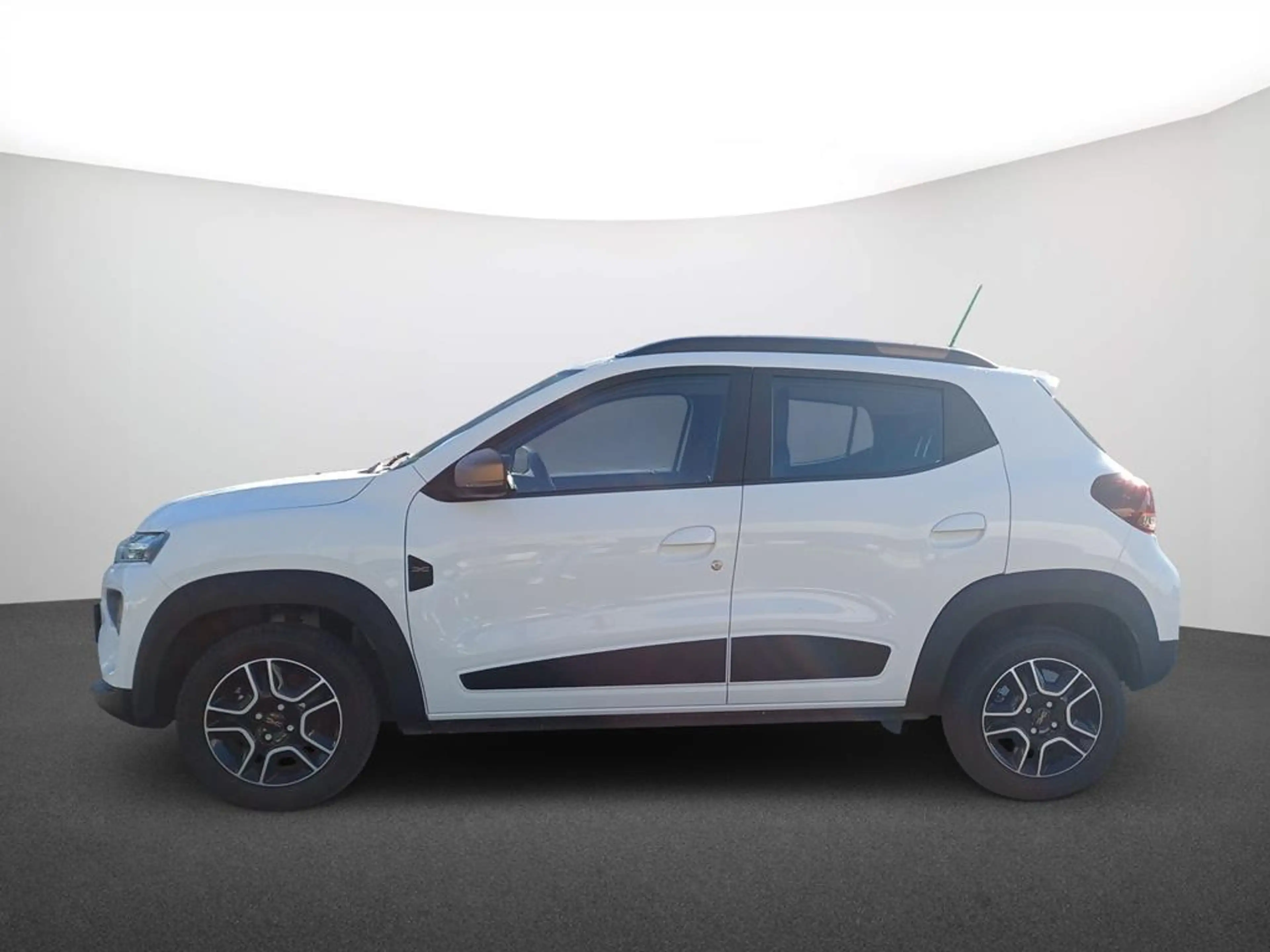 Dacia Spring Extreme — photo 4