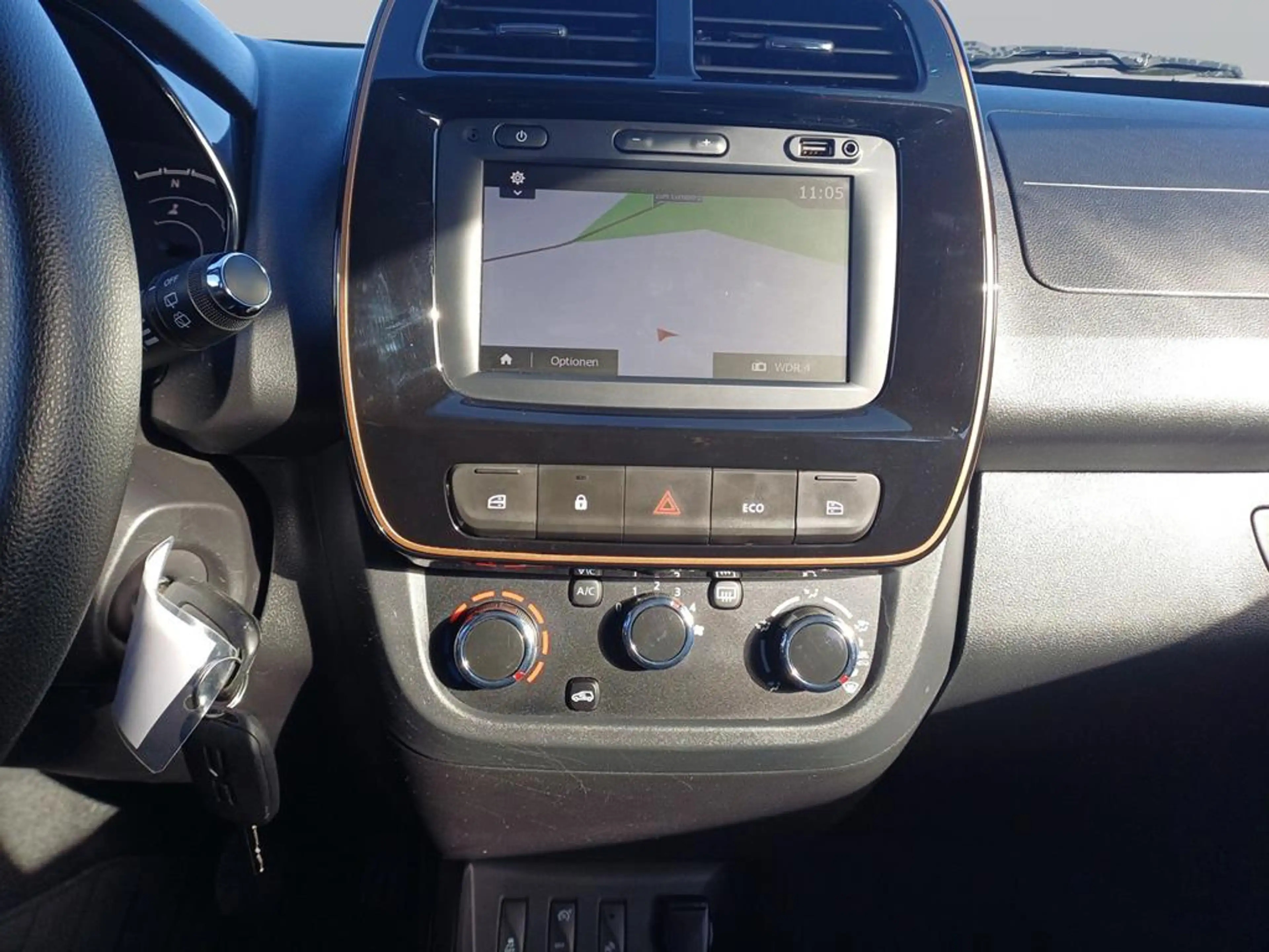 Dacia Spring Extreme — photo 12