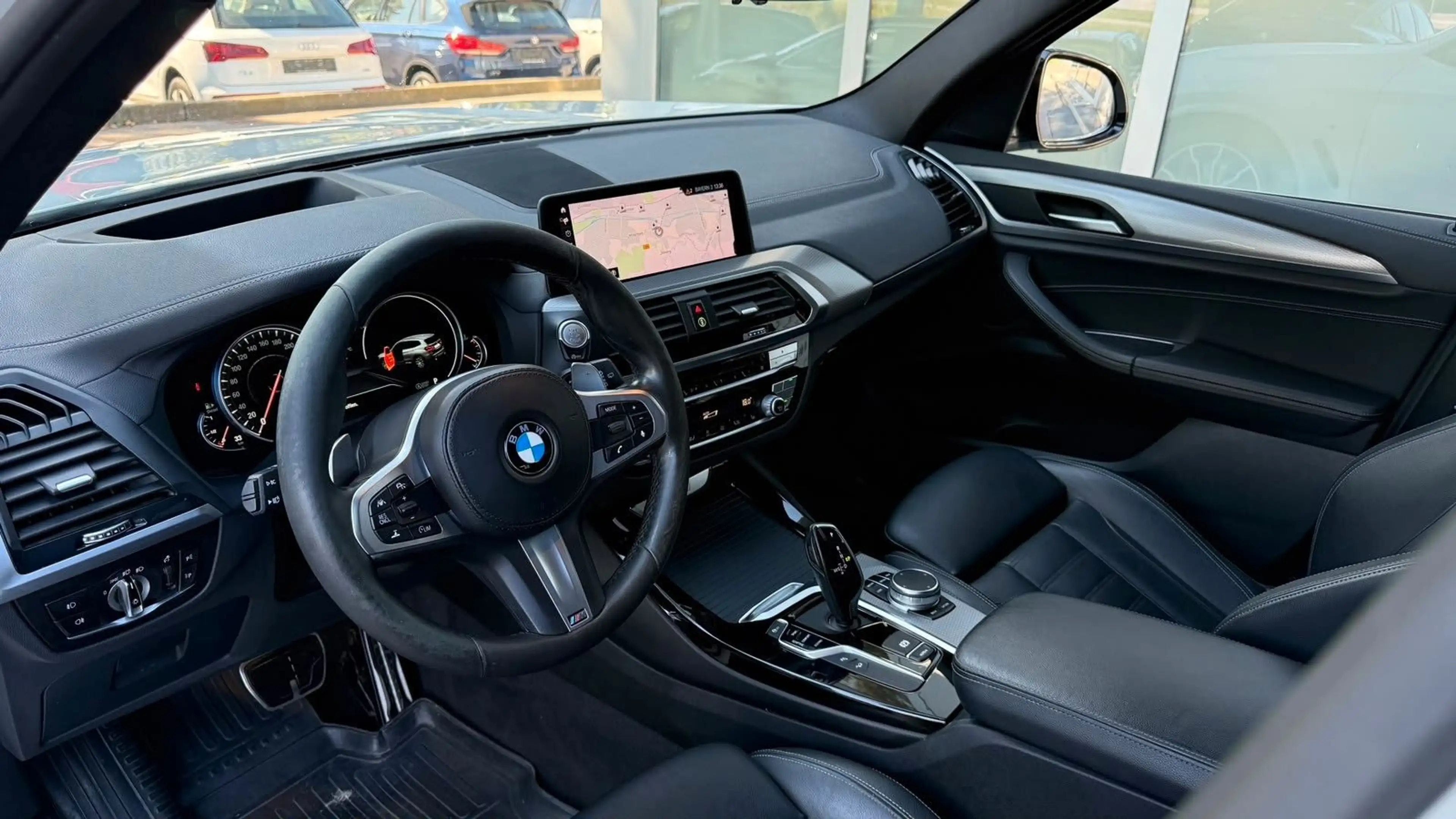 BMW X3 xD30 M Sport/Leder/Pano/Kamera/AHK/HeadUp — photo 9