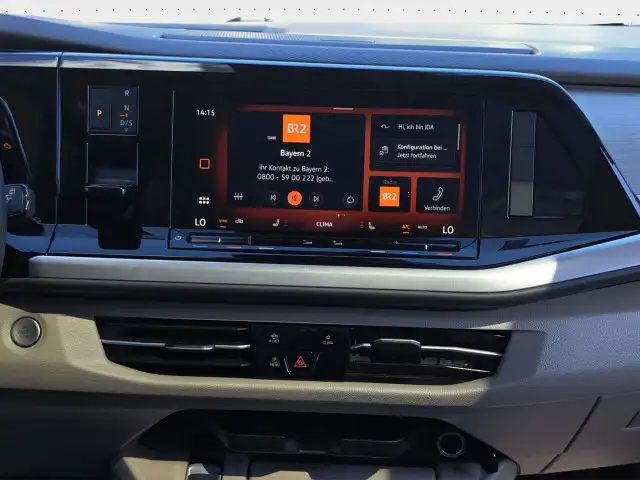 Volkswagen Multivan view 10