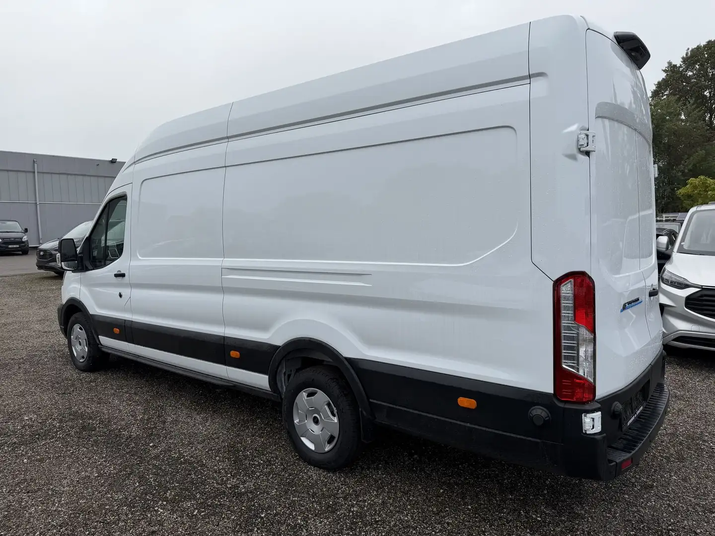Ford Transit 350E L4H3 Electric 92kWh Trend RWD AUT Blanc - 2