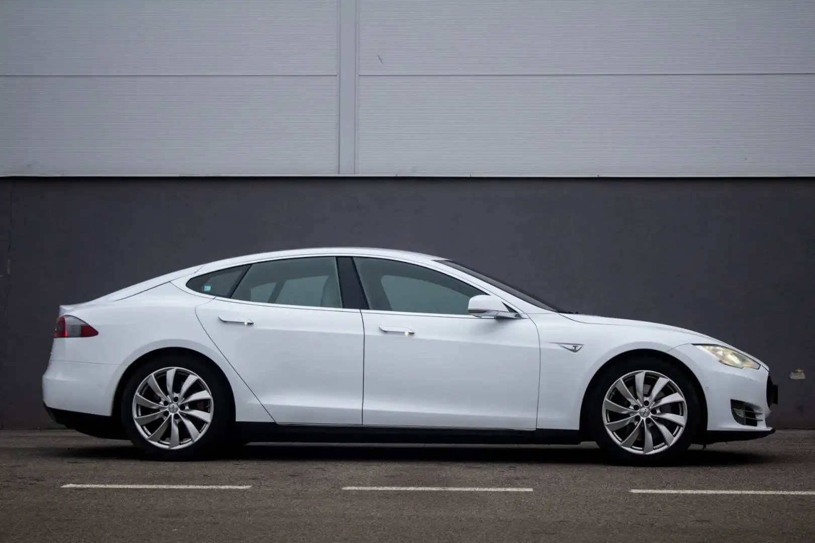 Tesla Model S Model S 85D Allradantrieb Performance Weiß - 1