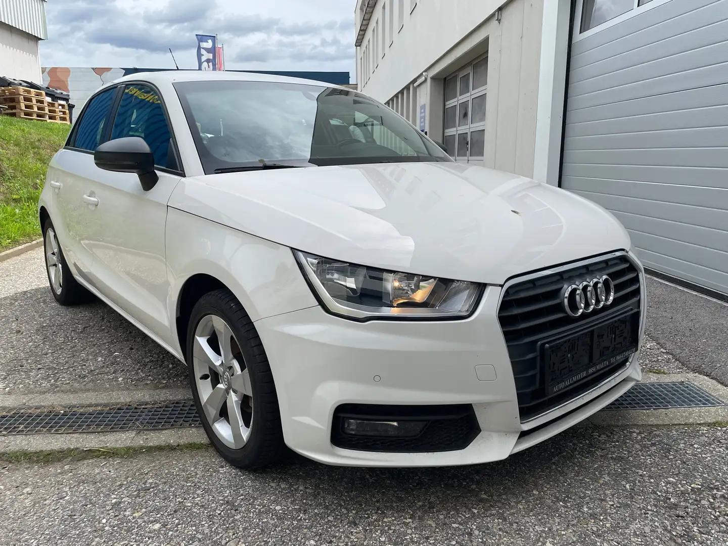 Audi A1 Sport Blanc - 1
