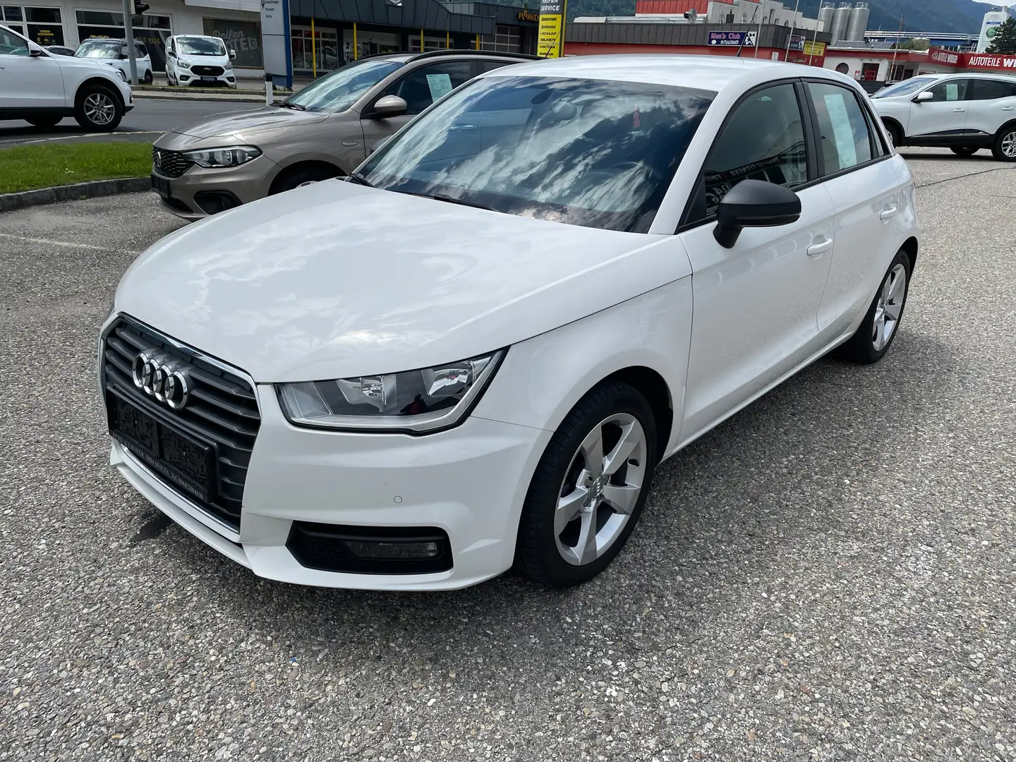 Audi A1 Sport Weiß - 1