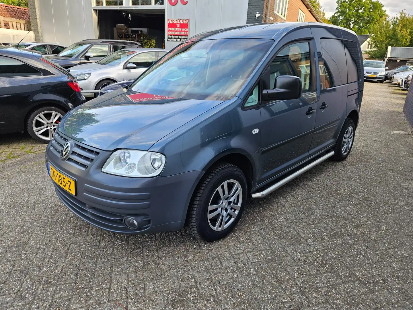 Volkswagen Caddy 1.6 Turijn Comfort 5p. Lpg gas / Airco Grijs - 2