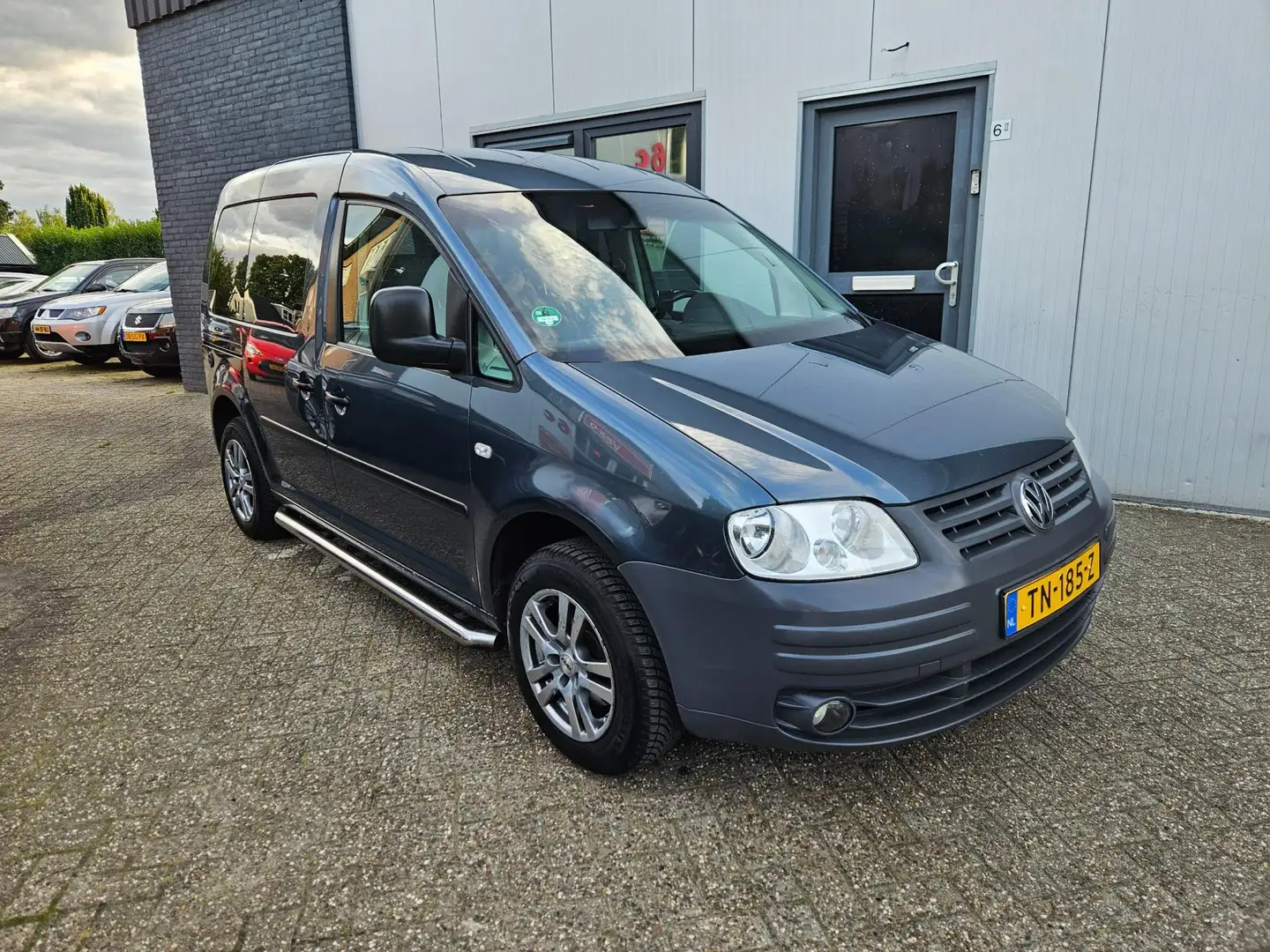 Volkswagen Caddy 1.6 Turijn Comfort 5p. Lpg gas / Airco Grijs - 1