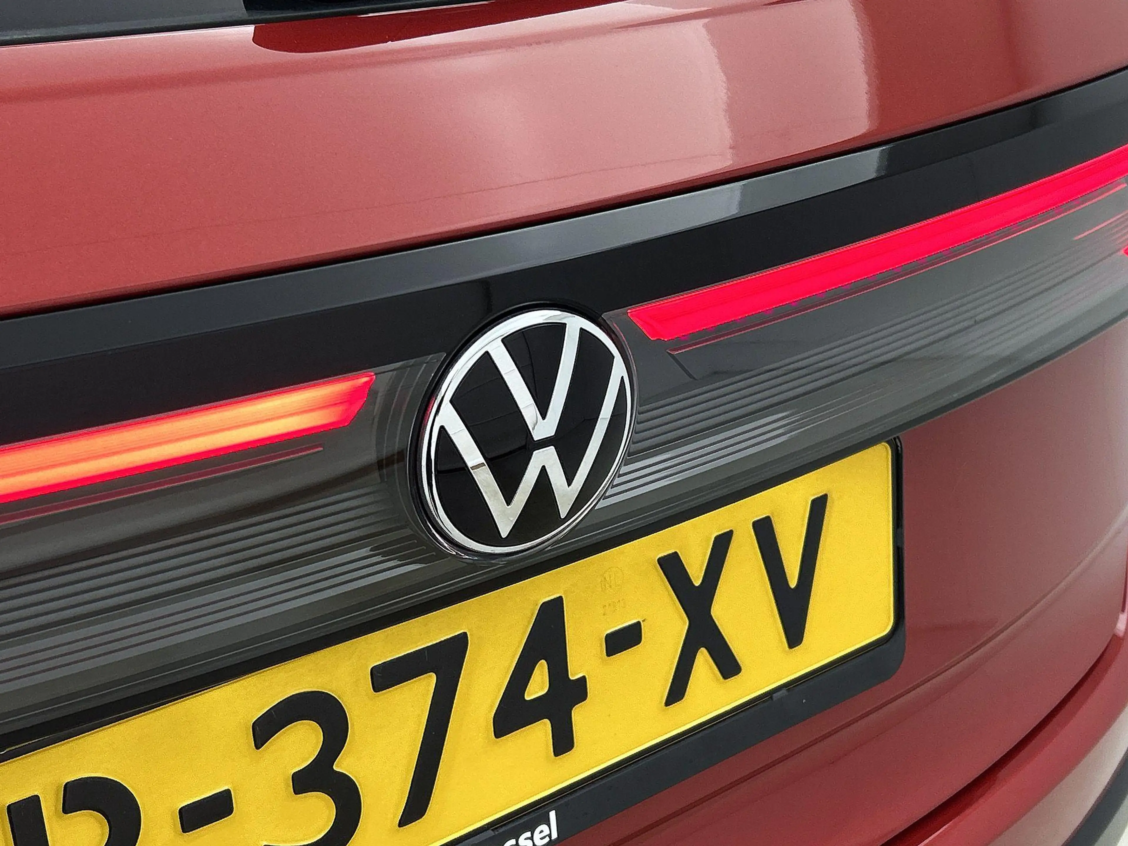 Volkswagen Taigo 1.0 TSI Life — photo 13