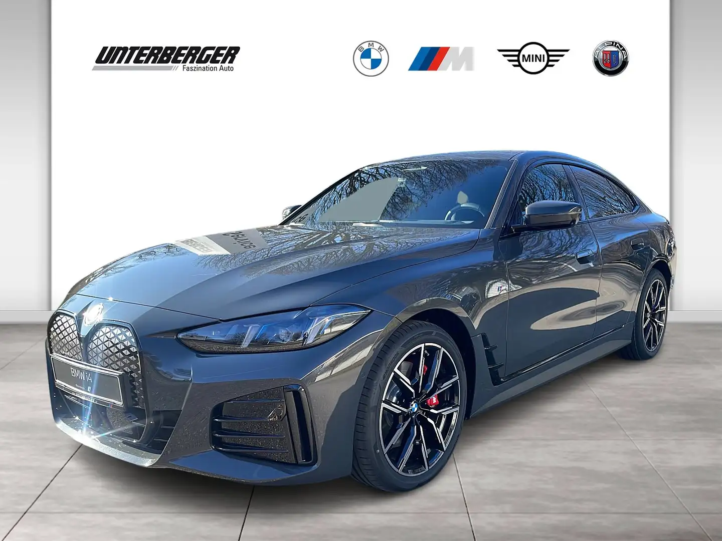BMW i4 xDrive40 Gran Coupé M Sportpaket HK HiFi DAB Grau - 1