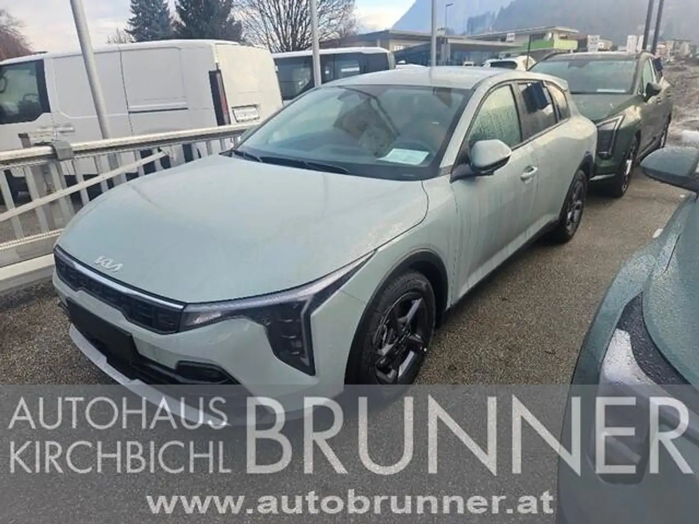 Kia K4 1,0 TGDI 48V Silber DCT Silber - 1