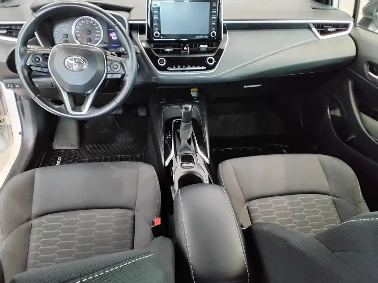 Toyota Corolla снимка Toyota Corolla