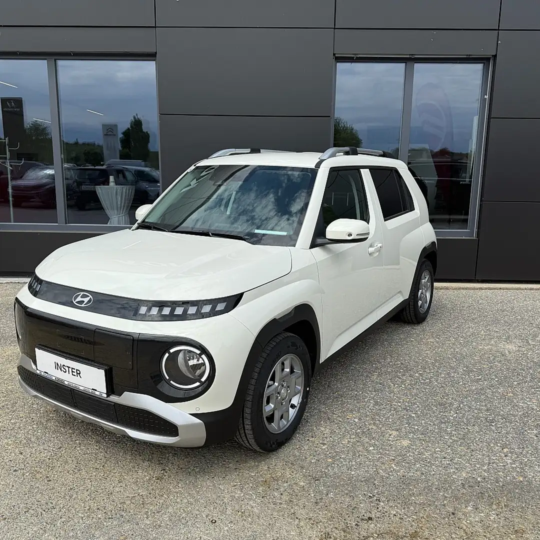 Hyundai Inster 49kWh Trend Line mit Wärmepumpe Weiß - 2