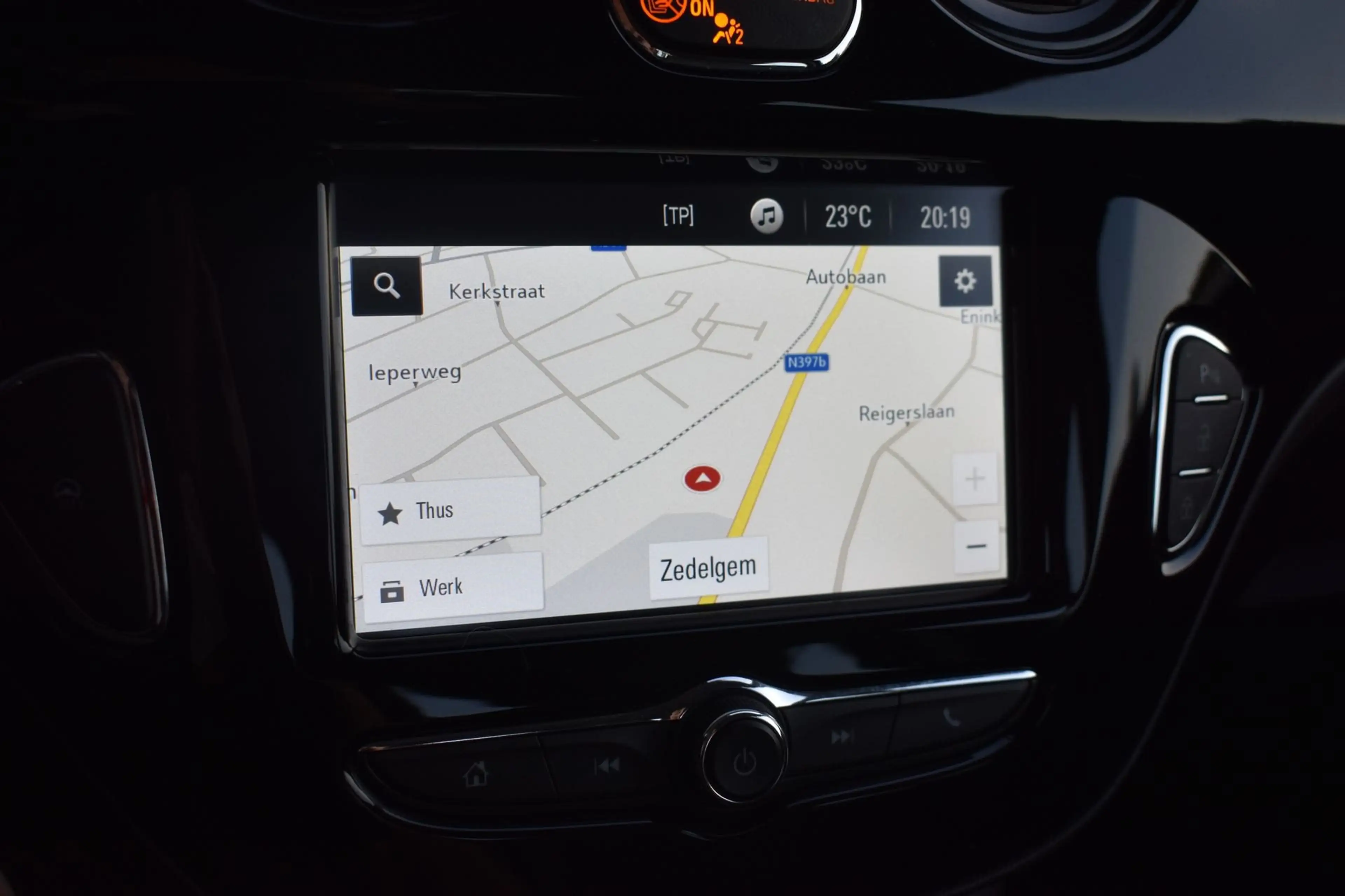 Opel Adam 1.2 JAM *Navigatie*CarPlay*Parkeersensoren*CruiseControl — photo 7
