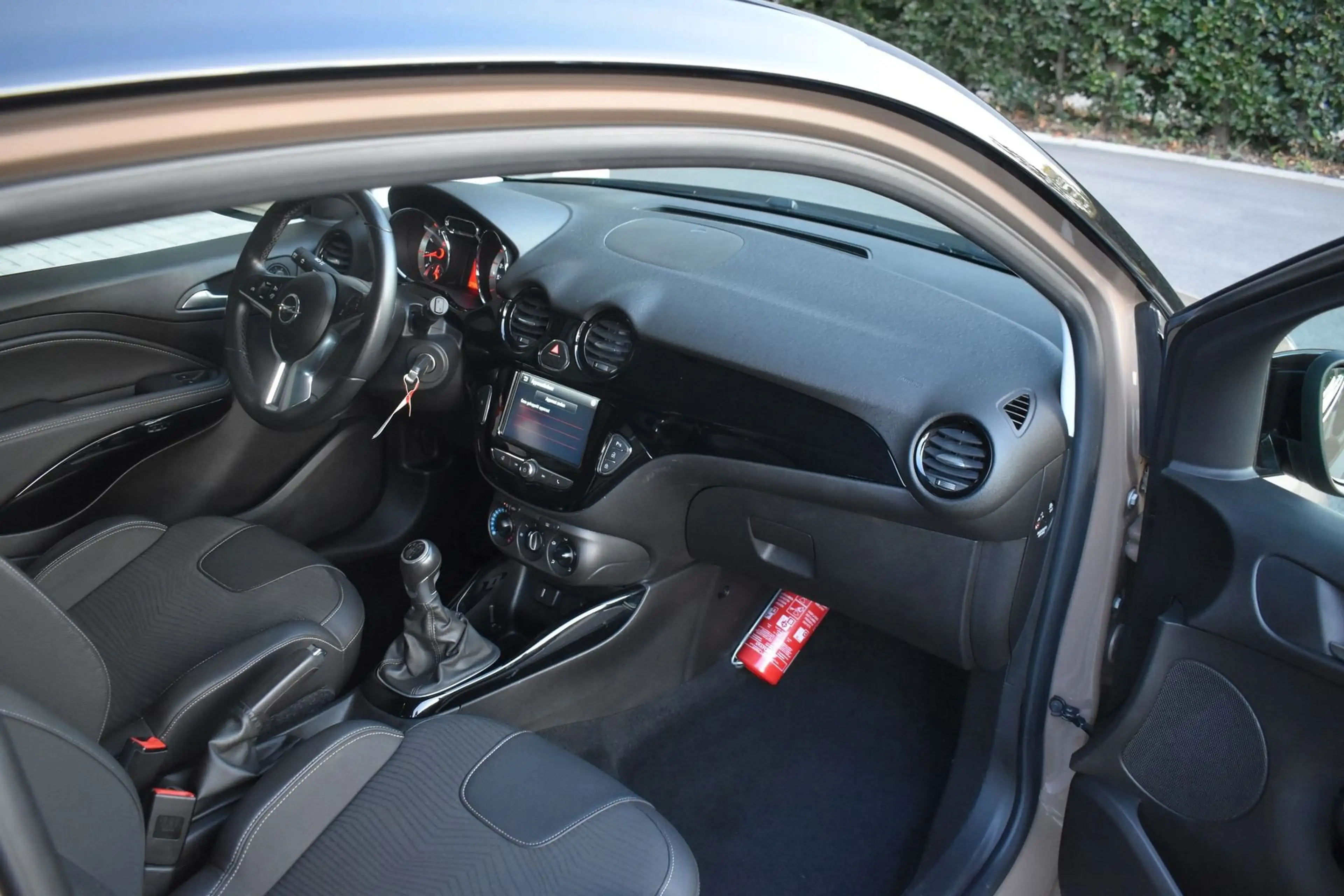 Opel Adam 1.2 JAM *Navigatie*CarPlay*Parkeersensoren*CruiseControl — photo 12