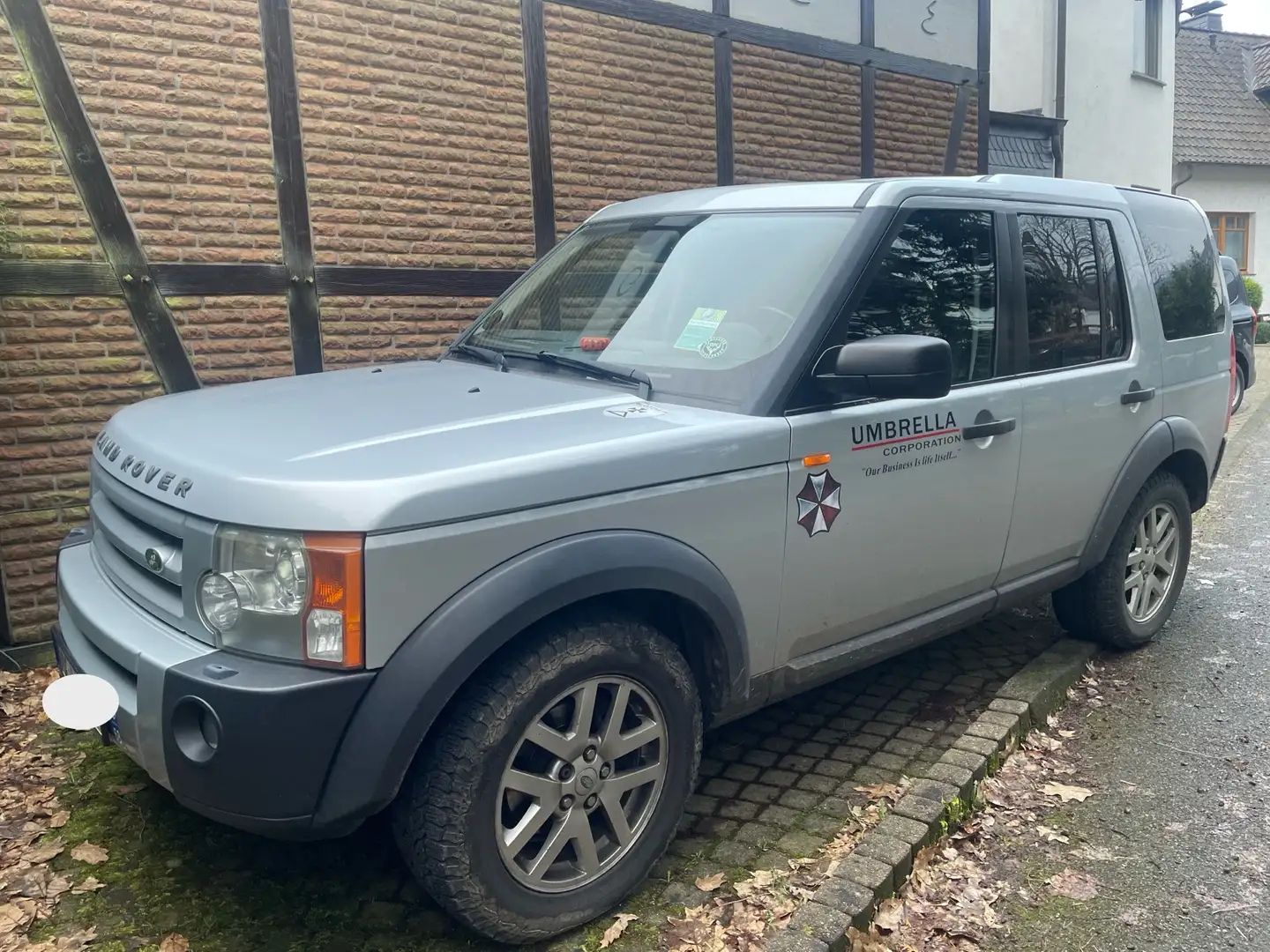 Land Rover Discovery TD V6 Aut. SE Silber - 1