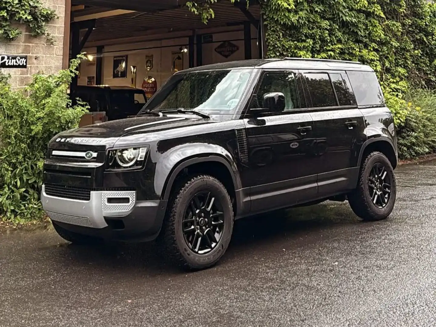 Land Rover Defender Defender 110 3L D250  /FACELIFT/NEW 26MY/ EX VAT Noir - 1