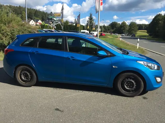 Hyundai I30 view 2