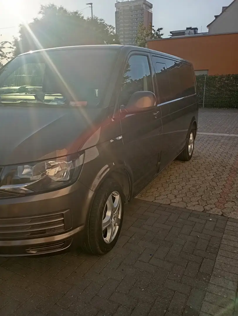 Volkswagen T6 Transporter DSG 4MOTION Lang Braun - 2