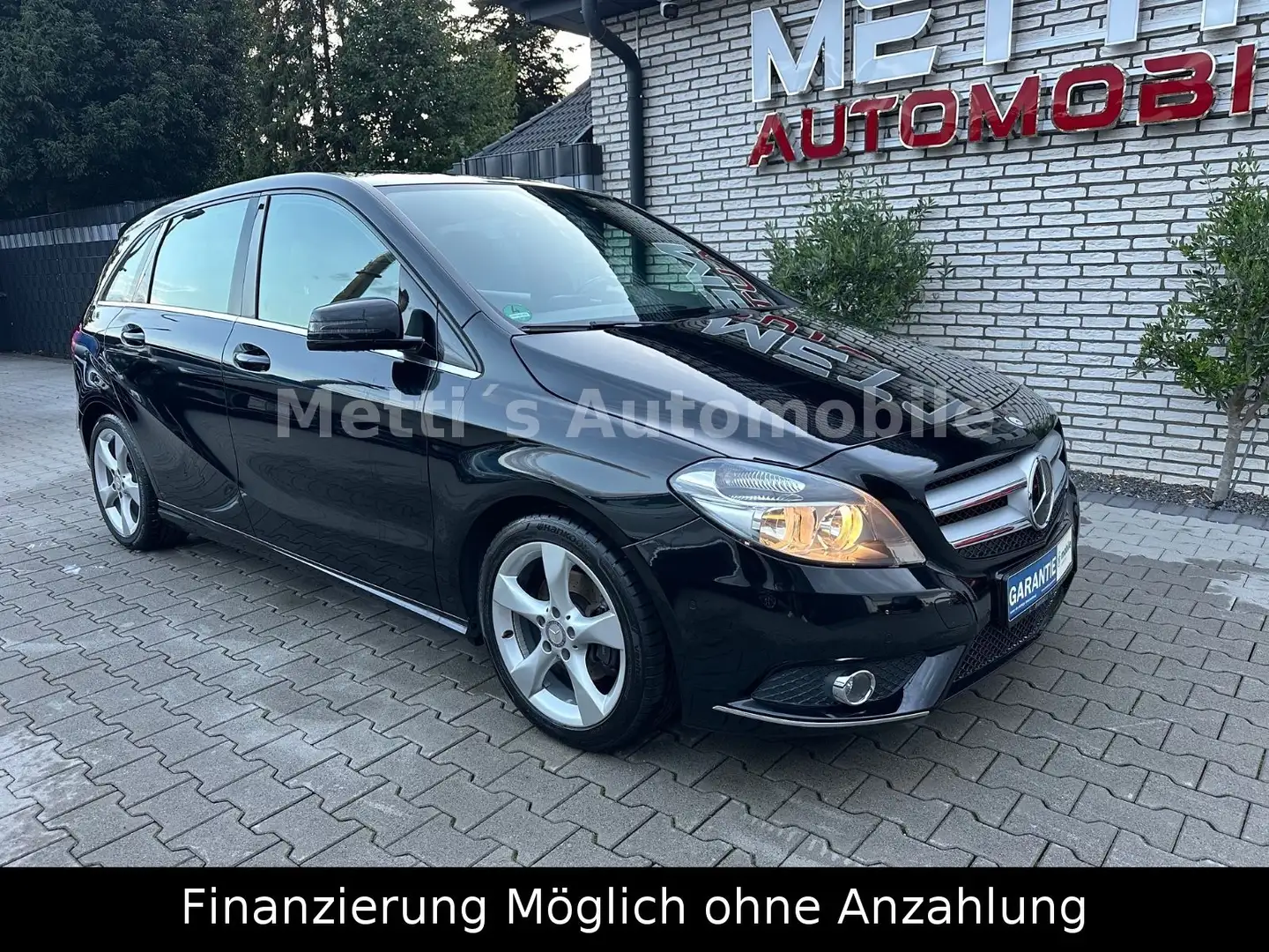 Mercedes-Benz B 180 *Sportpaket*Leder*Navi*17-Zoll*Top Noir - 2