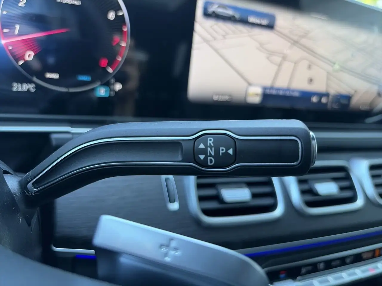 Mercedes-Benz GLE снимка Mercedes-Benz GLE