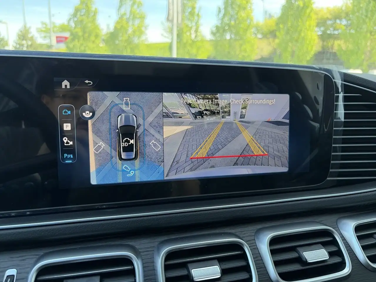 Mercedes-Benz GLE снимка Mercedes-Benz GLE