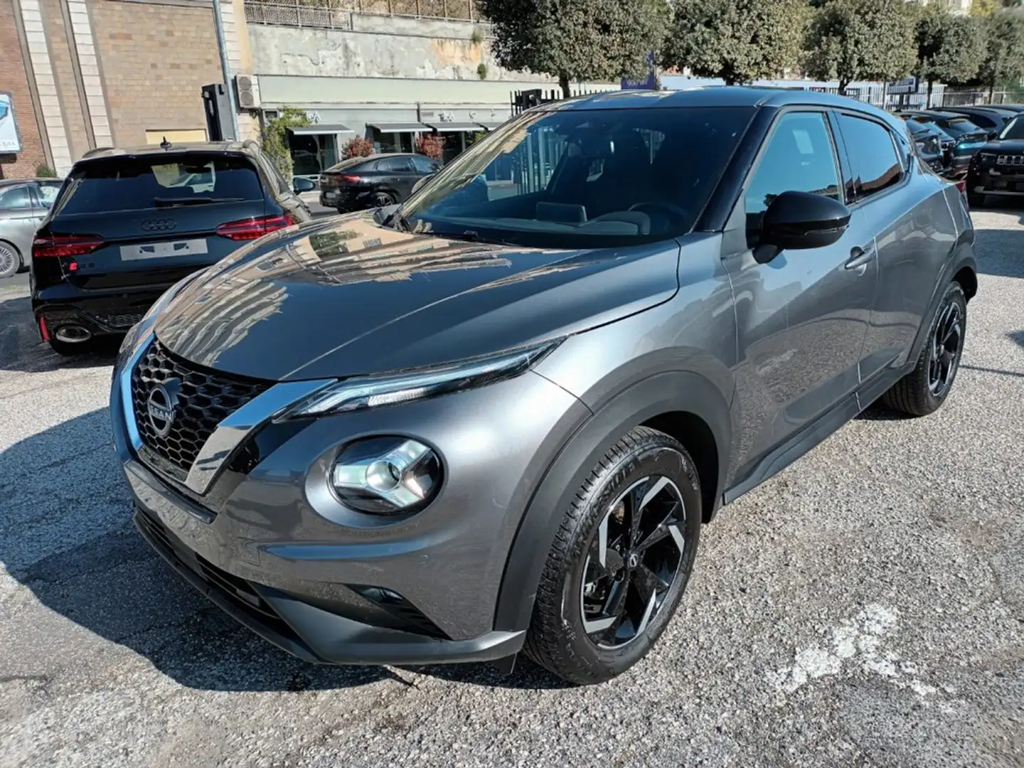Nissan Juke 1000 DIG-T N-CONNECTA 114 CV CAMERA "17 ITALIA Gris - 2