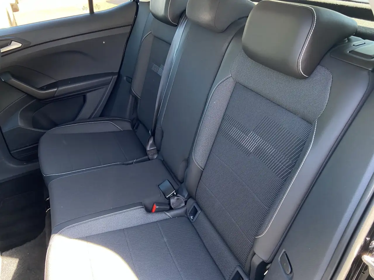 Volkswagen T-Cross 1.0TSI 81kW Style *AHK*KAMERA*NAVI* 14