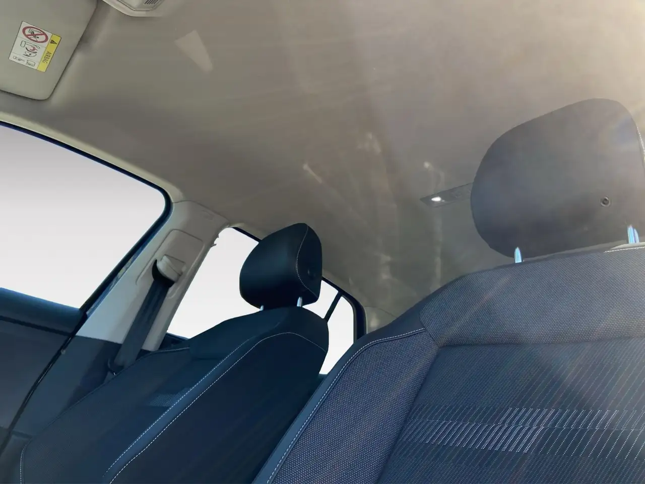 Volkswagen T-Cross 1.0TSI 81kW Style *AHK*KAMERA*NAVI* 11