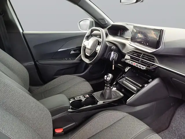 Peugeot 2008 view 11